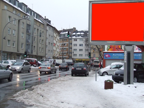 Einm&uumlndungsbereich der Heidelberger Strasse in die Frankfurter Strasse